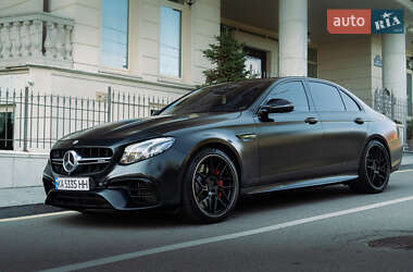 Седан Mercedes-Benz E-Class 2017 в Києві