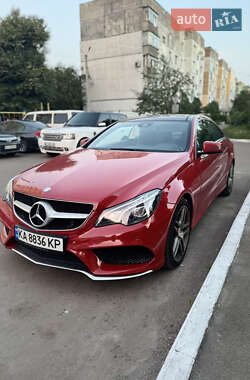 Купе Mercedes-Benz E-Class 2013 в 