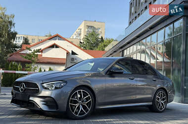 Седан Mercedes-Benz E-Class 2023 в 