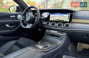 Седан Mercedes-Benz E-Class 2023 в 