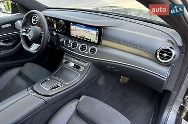 Седан Mercedes-Benz E-Class 2023 в 