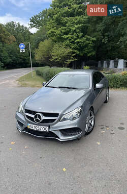 Купе Mercedes-Benz E-Class 2013 в 