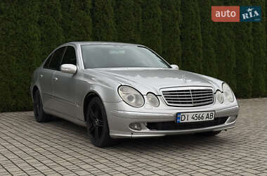 Седан Mercedes-Benz E-Class 2002 в Самборе