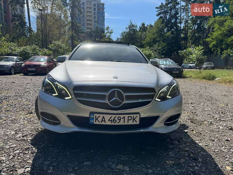 Седан Mercedes-Benz E-Class 2014 в Киеве