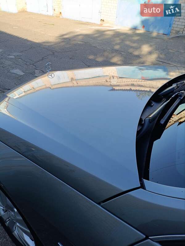 Седан Mercedes-Benz E-Class 2011 в Николаеве