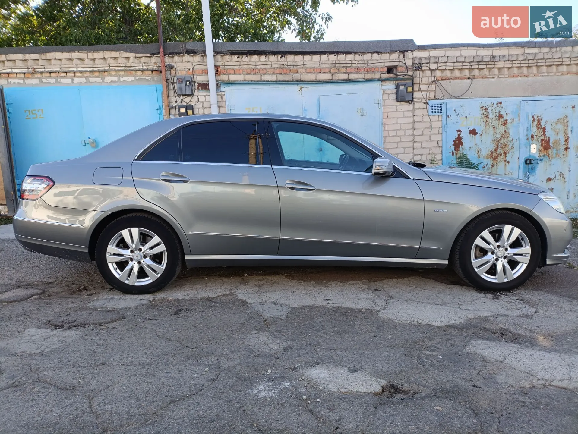 2011 Mercedes-Benz E-klasse - мініатюра 15