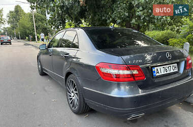 Седан Mercedes-Benz E-Class 2011 в 