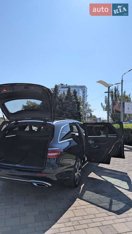 Универсал Mercedes-Benz E-Class 2020 в Днепре
