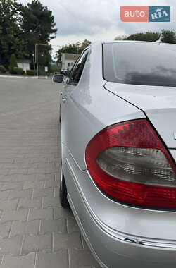 Седан Mercedes-Benz E-Class 2006 в 