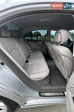 Седан Mercedes-Benz E-Class 2006 в 