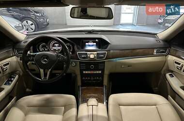 Седан Mercedes-Benz E-Class 2015 в 