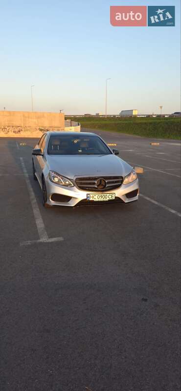Mercedes-Benz E-Class 2015