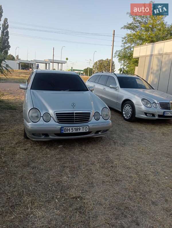 Седан Mercedes-Benz E-Class 2001 в Измаиле фото 2 Седан Mercedes-Benz E-Class 2001 в Измаиле