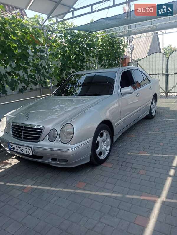 Седан Mercedes-Benz E-Class 2001 в Измаиле фото 4 Седан Mercedes-Benz E-Class 2001 в Измаиле