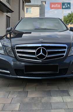 Седан Mercedes-Benz E-Class 2012 в Чернигове