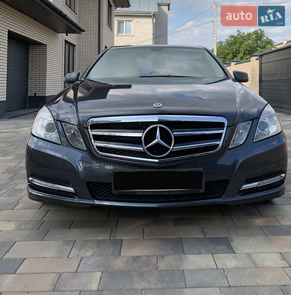 Mercedes-Benz E-Class 2012