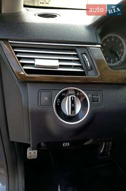 Седан Mercedes-Benz E-Class 2012 в 