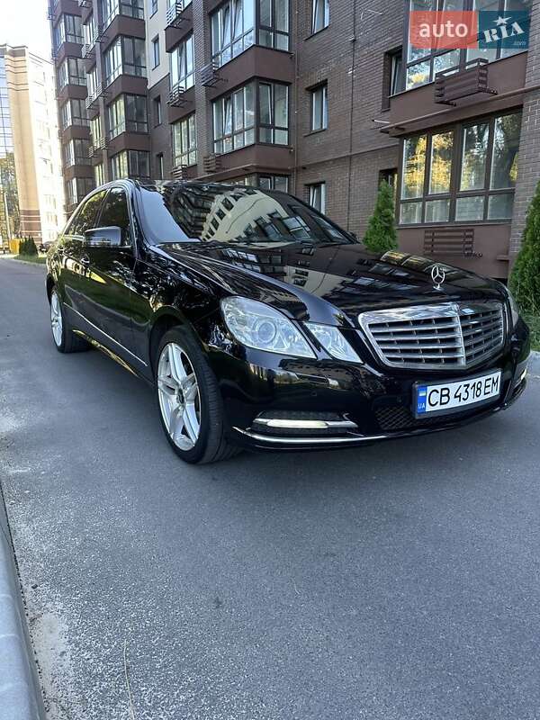 Mercedes-Benz E-Class 2012