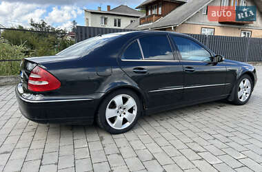 Седан Mercedes-Benz E-Class 2003 в 
