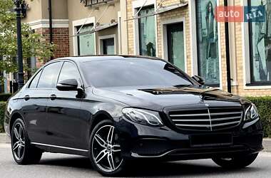 Седан Mercedes-Benz E-Class 2018 в Киеве