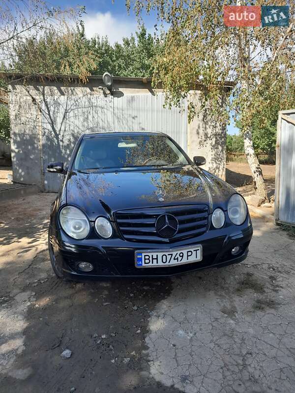 Седан Mercedes-Benz E-Class 2003 в Веселинове