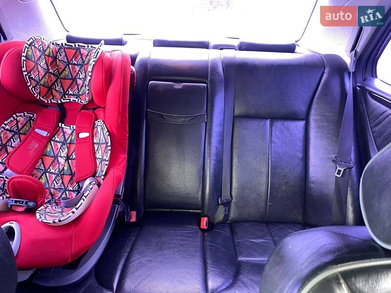 Седан Mercedes-Benz E-Class 2001 в Белгороде-Днестровском