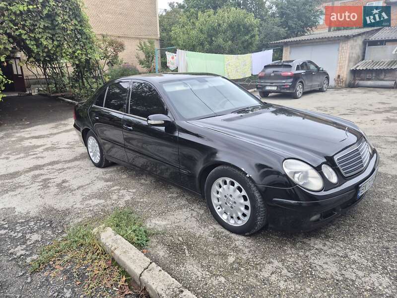 Седан Mercedes-Benz E-Class 2005 в Дунаївцях