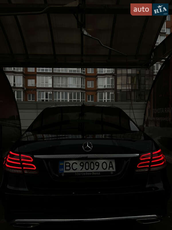 Седан Mercedes-Benz E-Class 2011 в Львові фото 5 Седан Mercedes-Benz E-Class 2011 в Львові