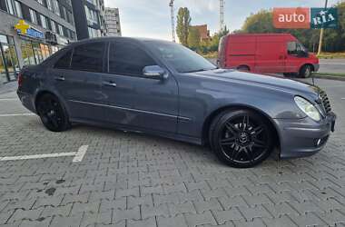 Седан Mercedes-Benz E-Class 2008 в 
