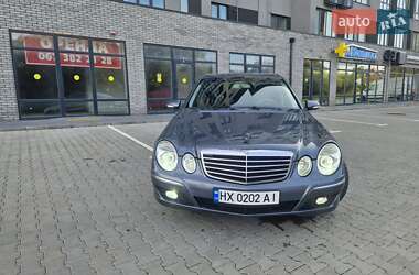 Седан Mercedes-Benz E-Class 2008 в 