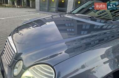 Седан Mercedes-Benz E-Class 2008 в 