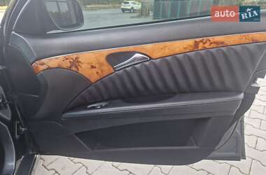 Седан Mercedes-Benz E-Class 2008 в 