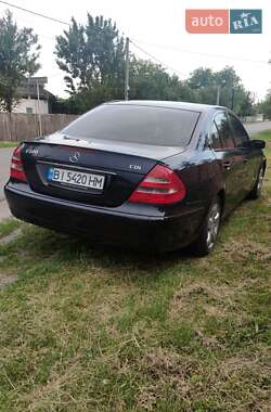Седан Mercedes-Benz E-Class 2003 в 