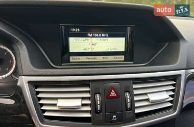 Седан Mercedes-Benz E-Class 2009 в 