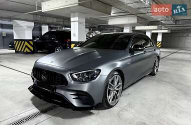 Седан Mercedes-Benz E-Class 2022 в Киеве