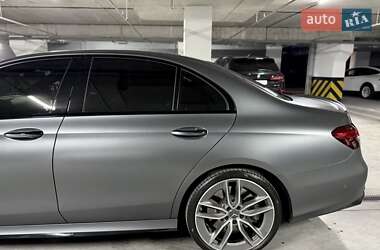 Седан Mercedes-Benz E-Class 2022 в 