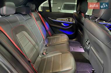 Седан Mercedes-Benz E-Class 2022 в 