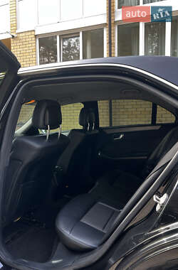 Седан Mercedes-Benz E-Class 2012 в 