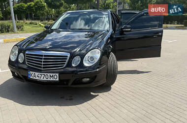 Седан Mercedes-Benz E-Class 2009 в Бучі