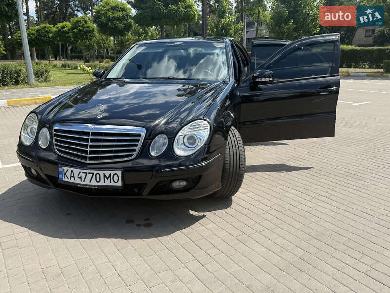 Mercedes-Benz E-Class 2009