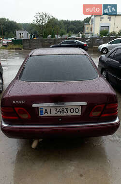 Седан Mercedes-Benz E-Class 1997 в 