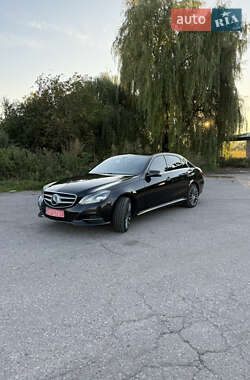 Седан Mercedes-Benz E-Class 2015 в 
