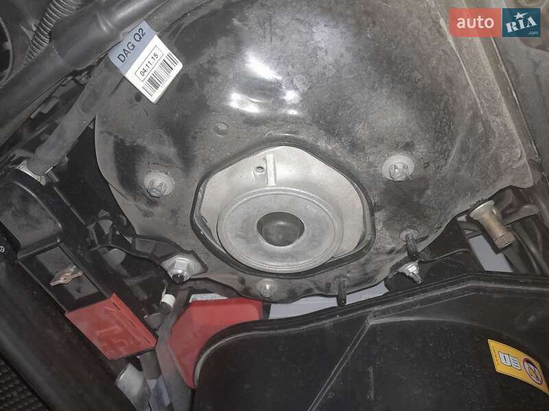 Седан Mercedes-Benz E-Class 2015 в Дрогобичі