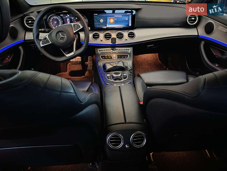 Седан Mercedes-Benz E-Class 2018 в Хмельницком