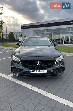 Седан Mercedes-Benz E-Class 2016 в 