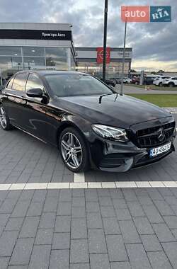 Седан Mercedes-Benz E-Class 2016 в Мукачево