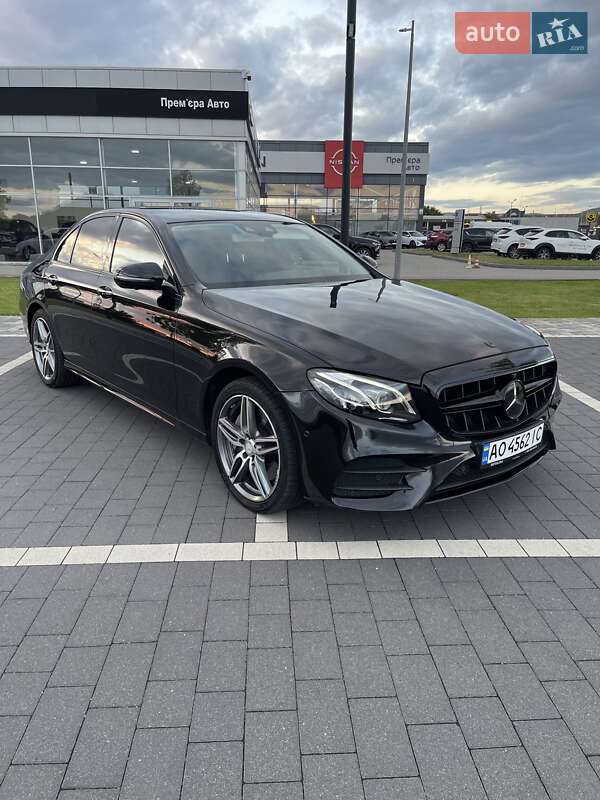 Mercedes-Benz E-Class 2016