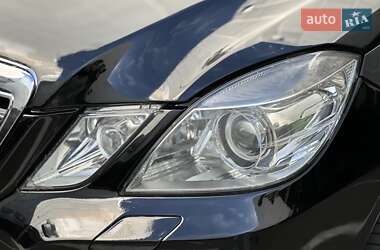 Седан Mercedes-Benz E-Class 2009 в 