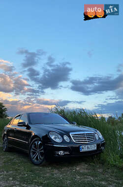 Седан Mercedes-Benz E-Class 2008 в 