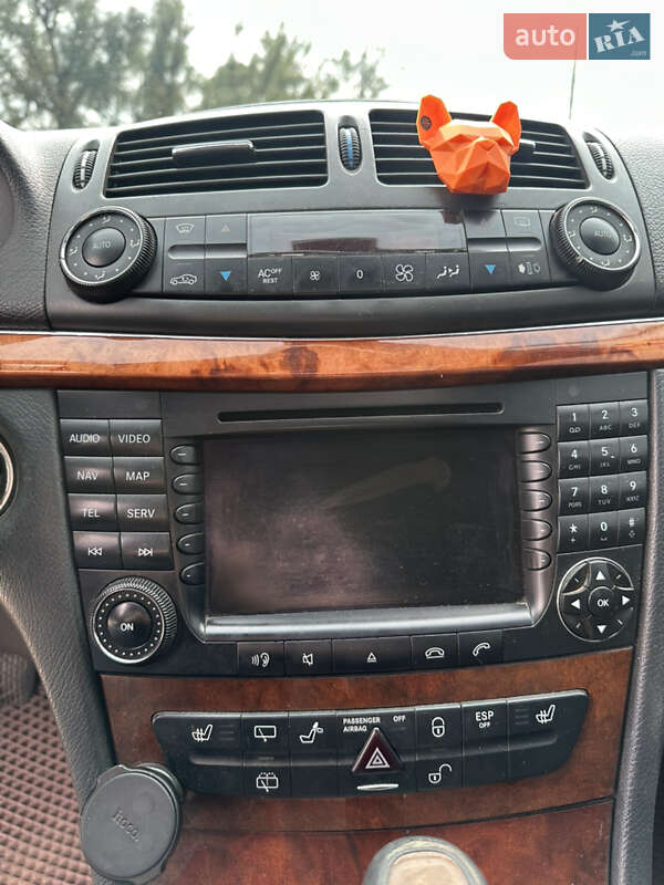 Универсал Mercedes-Benz E-Class 2003 в Черновцах